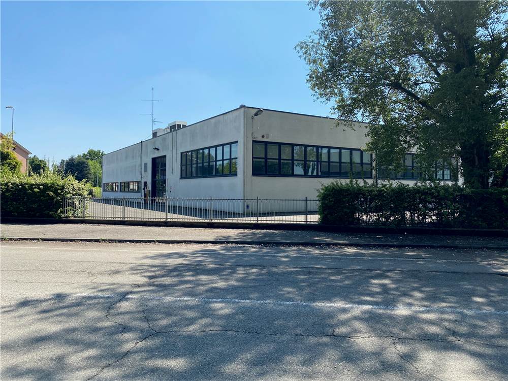 INTERO FABBRICATO AD USO UFFICI