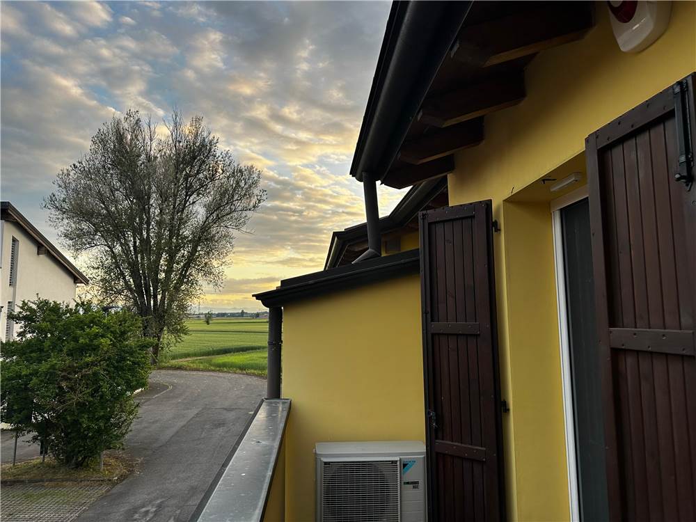 ESTERNO CASA