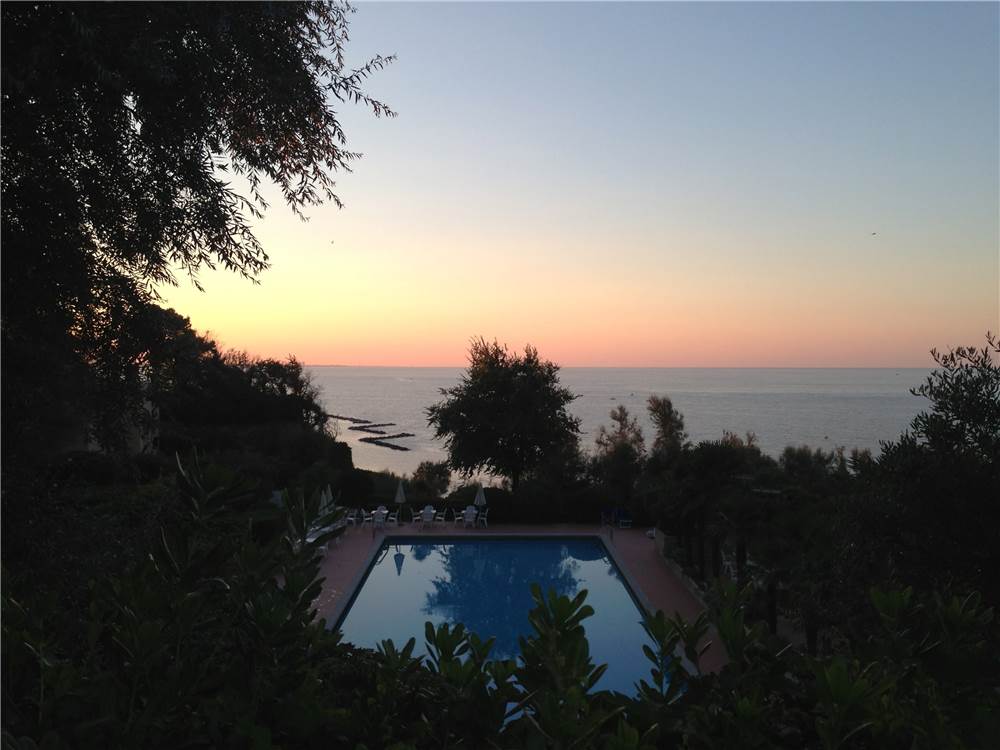 PARTI COMUNI: PISCINA