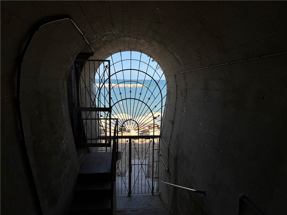 ACCESSO ALLA SPIAGGIA