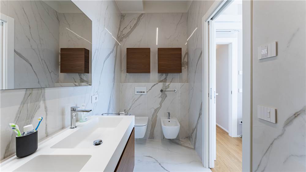 BAGNO 2 - CAMERA MATRIMONIALE