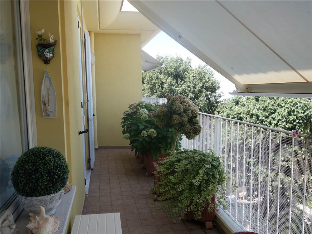 BALCONE