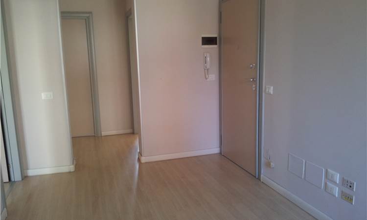 Photo 0