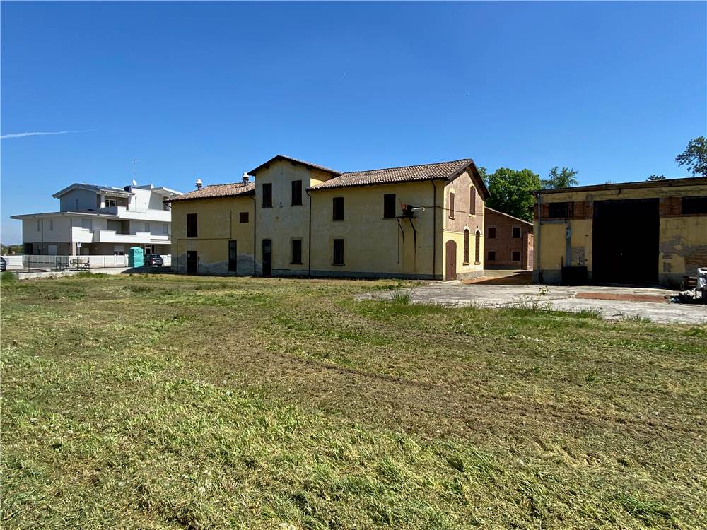 EDIFICIO E